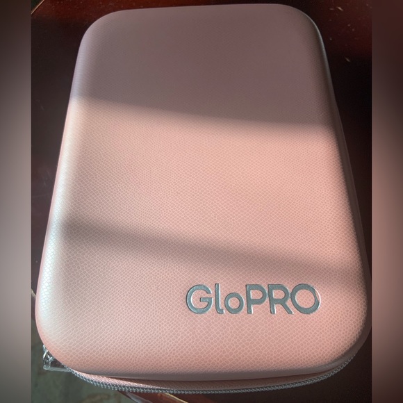 BEAUTYBIO GLOPRO® PACK N' GLO STORAGE ORGANIZER AND TRIAL SIZE PRODUCTS - Picture 7 of 8